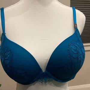 Victoria secret very sexy push up bra
